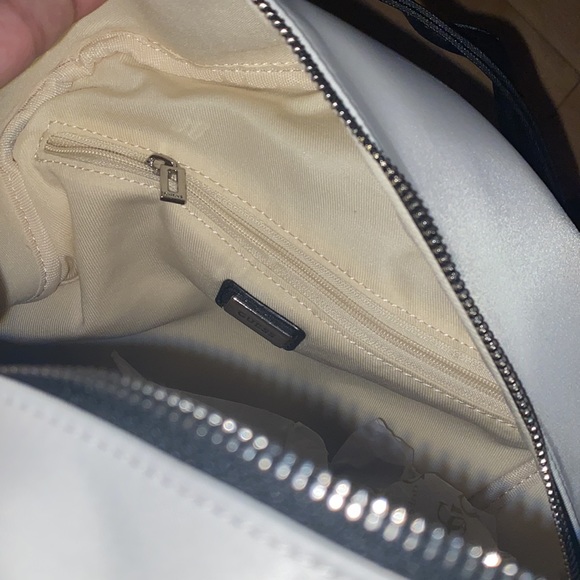 Guess Small backpack - Picture 6 of 6